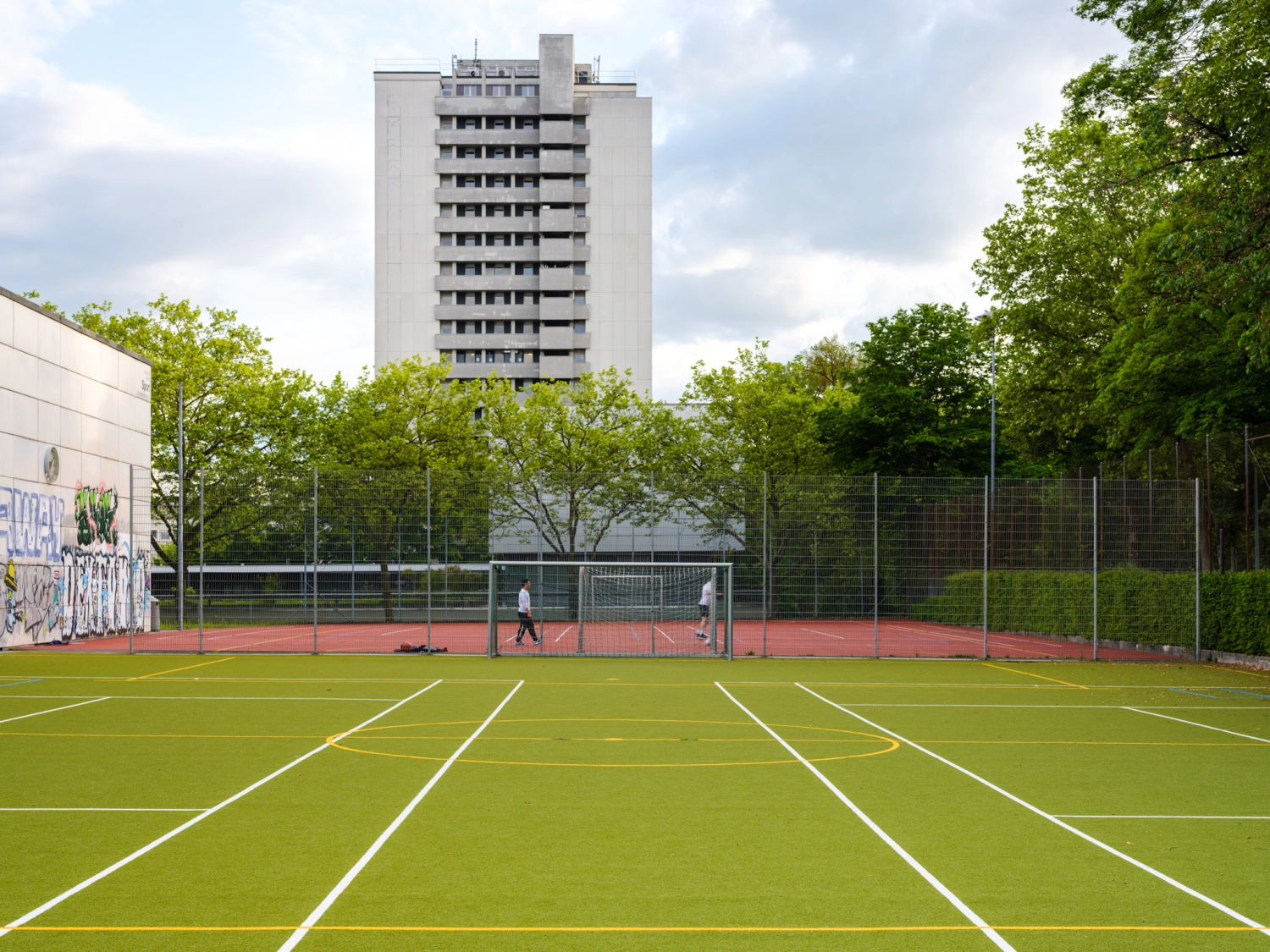 201727 Gymnasium Neufeld Bern Bild 5*