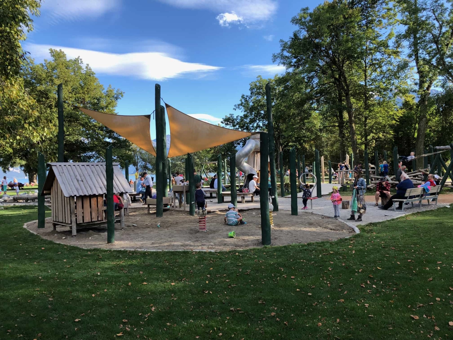 201714 Generationenspielplatz Bonstettenpark Thun Bild 4*