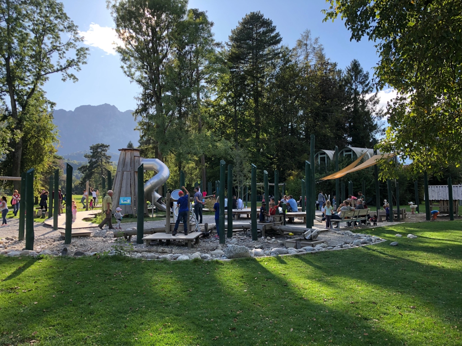 201714 Generationenspielplatz Bonstettenpark Thun Bild 4*