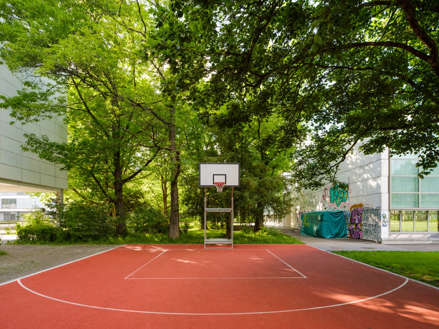 201727 Gymnasium Neufeld Bern Bild 5*